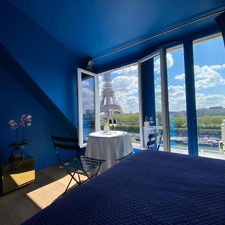 Eiffel Tower Romantic View Apartment Paris Bagian luar foto