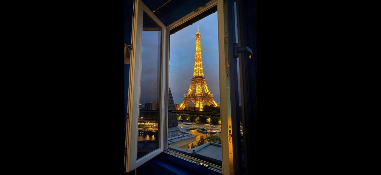 Eiffel Tower Romantic View Apartment Paris Bagian luar foto