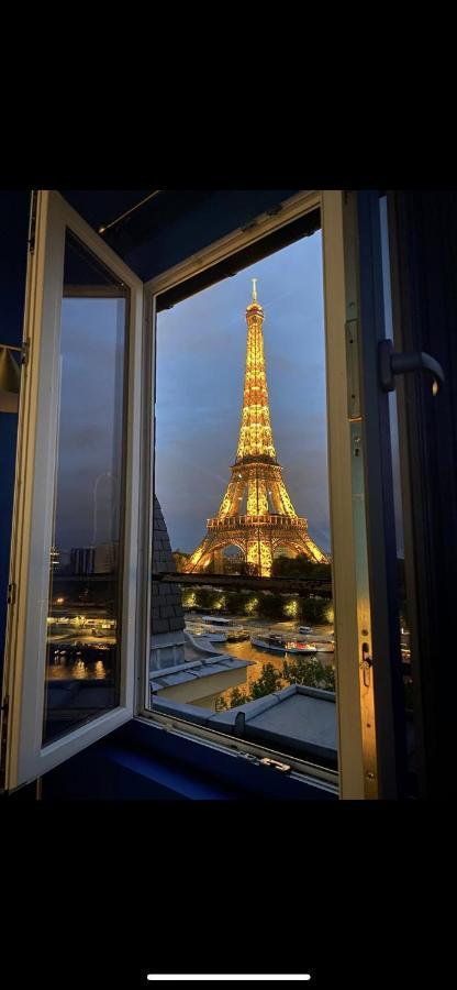 Eiffel Tower Romantic View Apartment Paris Bagian luar foto